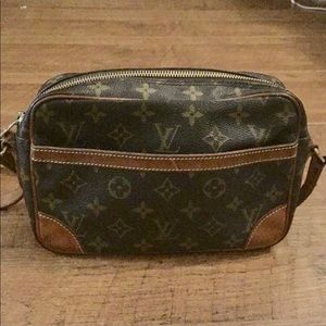 Vintage Louis Vuitton Authentic